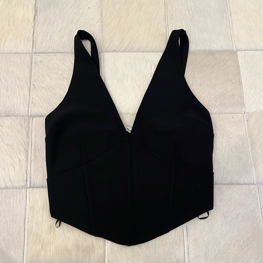 Abercrombie black top